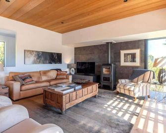 Moa Whare - Stay Waiheke - Waiheke Island - Obývací pokoj