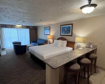 Promenade Inn & Suites Oceanfront - סיסייד - חדר שינה