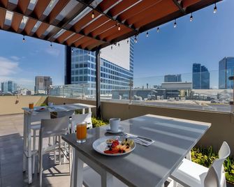 Isaaya Hotel Boutique By Wtc - Ciudad de México - Balcón