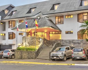 Hotel Suites Cristina - San José - Edifício