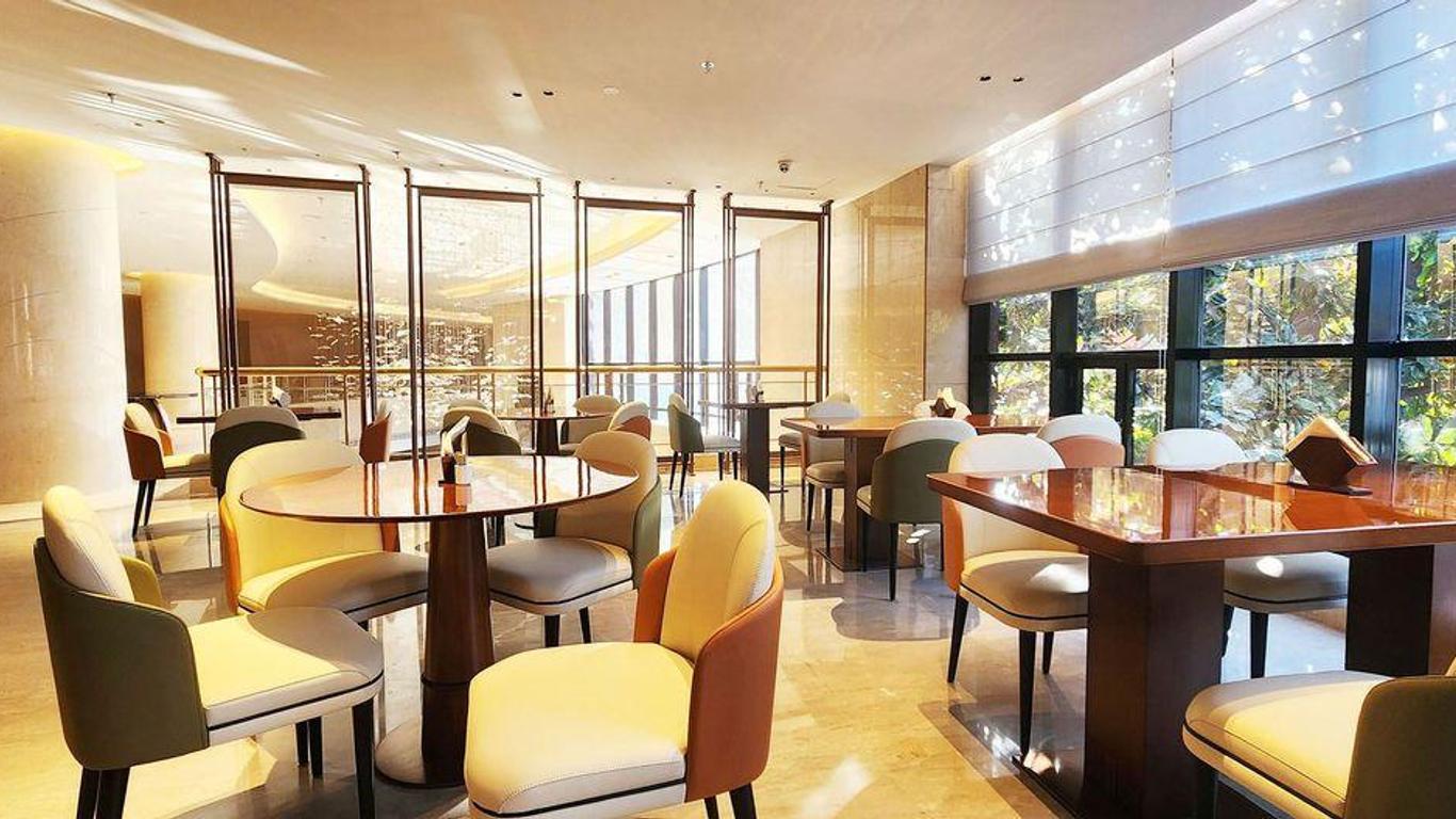 Qingpu Hotel