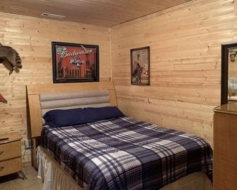 Kentucky Lake House Getaway - Murray - Bedroom