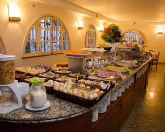 Hotel Monte Alegre - Rio de Janeiro - Buffet