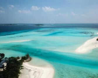 Veli Beach Inn - Mathiveri - Playa