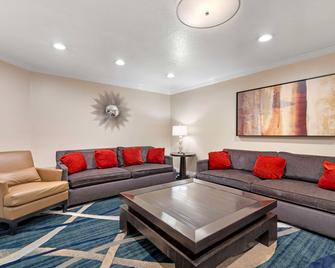 Best Western Plus Newport Mesa Inn - Costa Mesa - Sala de estar
