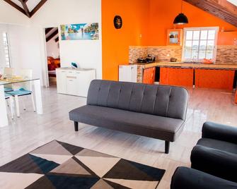 Nid douillet Spacieux Ventilé Campagne - Sainte-Anne - Cuisine