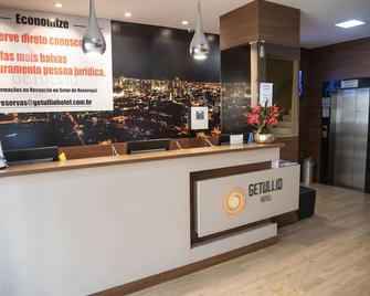 Getúllio Hotel - Cuiabá - Lễ tân