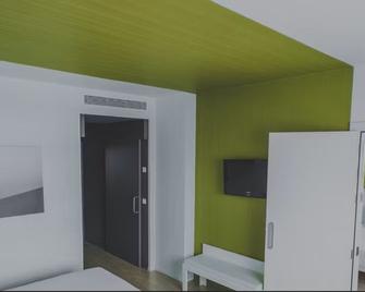 Hotel Zentral Castellana Norte - Madrid - Équipements de la chambre
