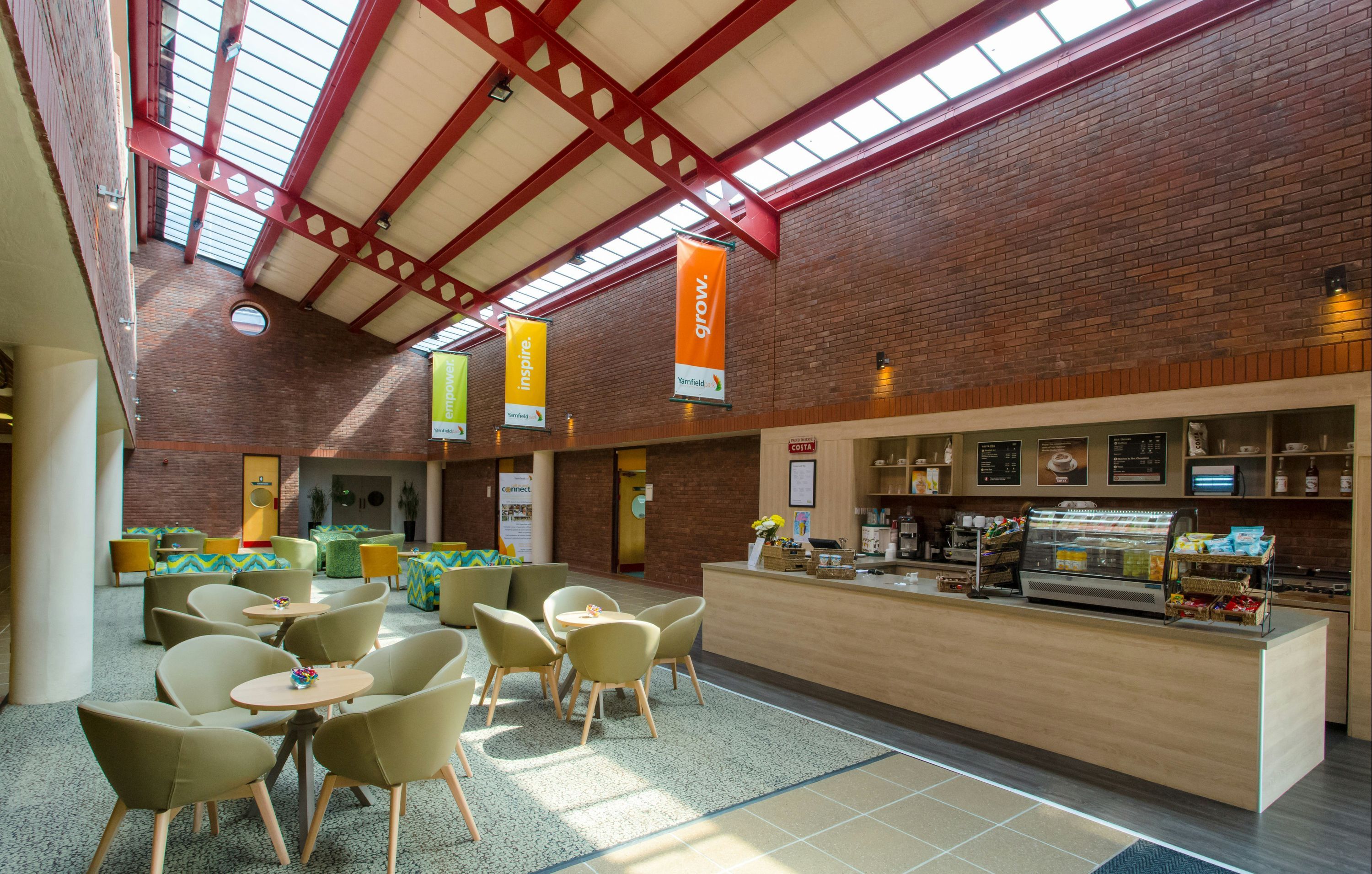Yarnfield Park Training And Conference Centre - Stone - Restaurante