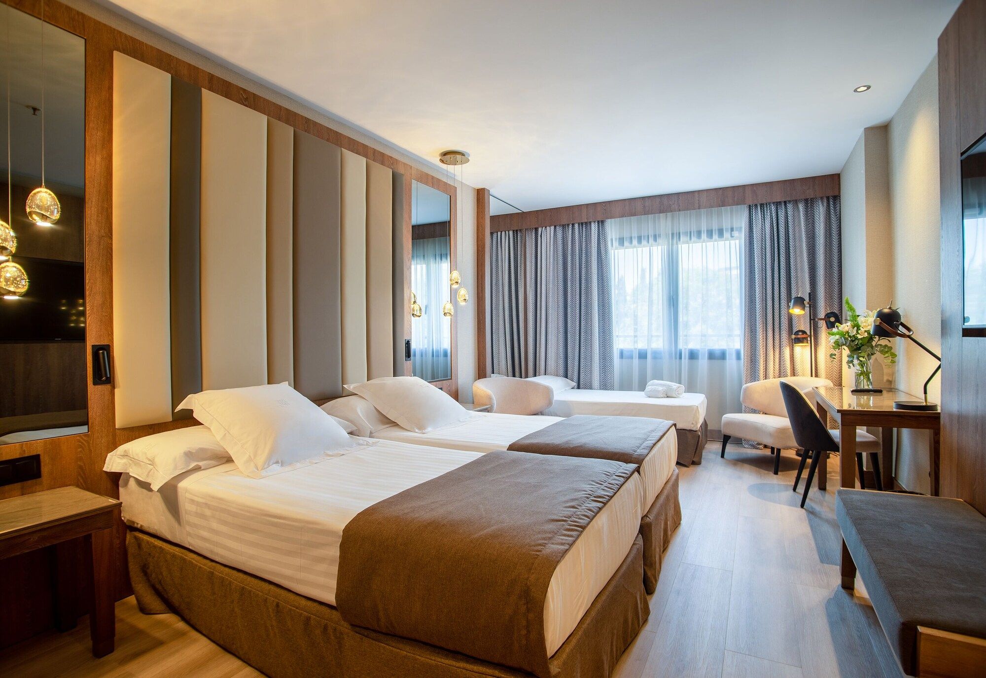 Hotel Granada Center - גרנדה - חדר שינה