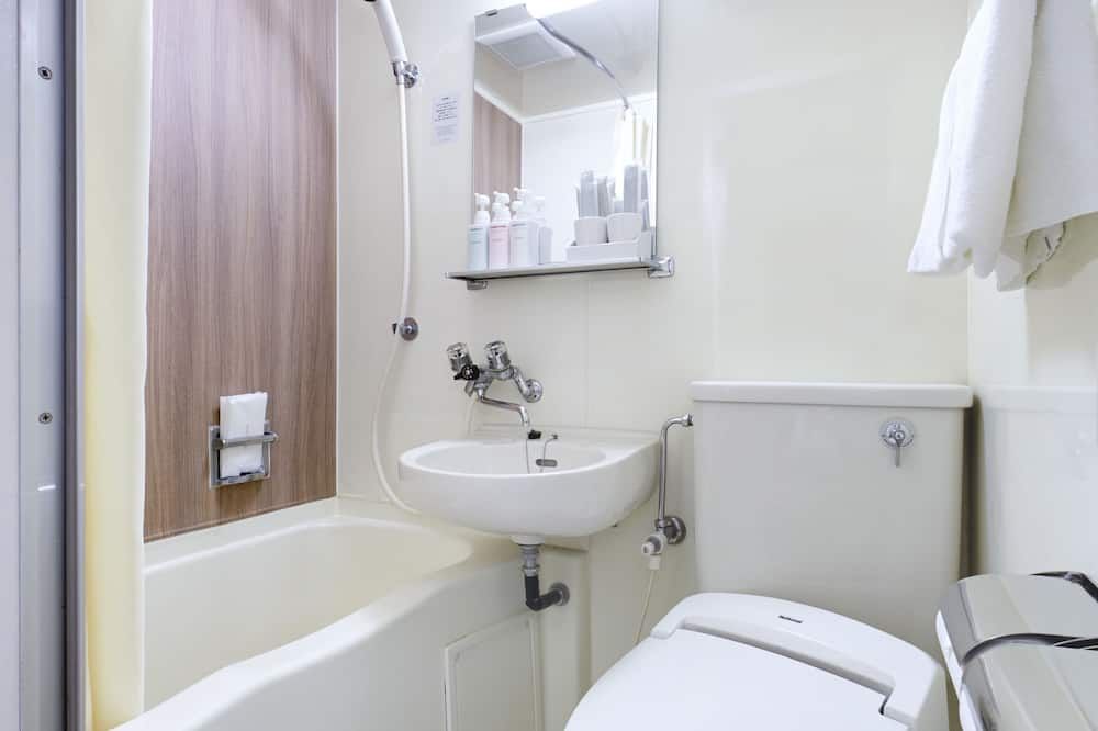 the b sangenjaya - Tokyo - Bathroom