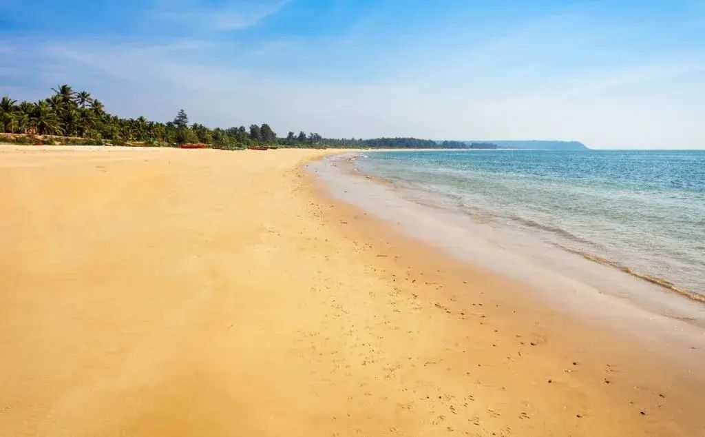 Hotel Surya Palace - Margao - Beach