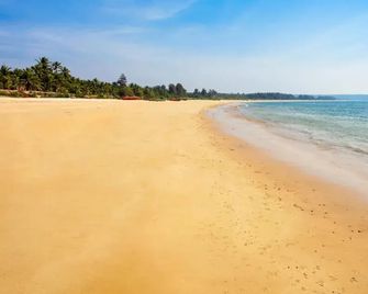Hotel Surya Palace - Margao - Beach