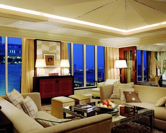 The Ritz-Carlton Dubai International Financial Centre - Dubai - Soggiorno