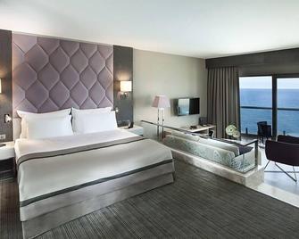 Elexus Hotel Resort & Spa - Kyrenia - Bedroom