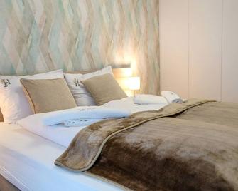 Apartment for 4 People Near the Beach, Rewal - Rewal - Bedroom