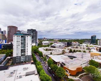 Exclusive Stays - Sentinel - Melbourne - Outdoors view