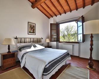 Fattoria Pagnana Suites & Pool - Rignano sull'Arno - Camera da letto