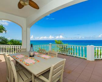 The Villa at Rainbow Cliffs - Kingshill - Balcón