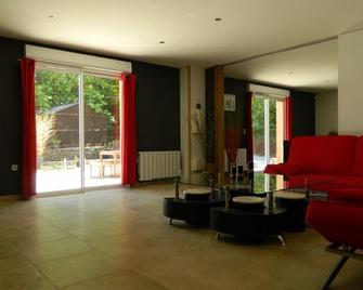 Gîte Cévennes de plein pied tout confort avec piscine privative 12 pers - La Grand-Combe - Sala de estar
