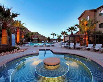 TownePlace Suites by Marriott St. George - Saint George - Piscina