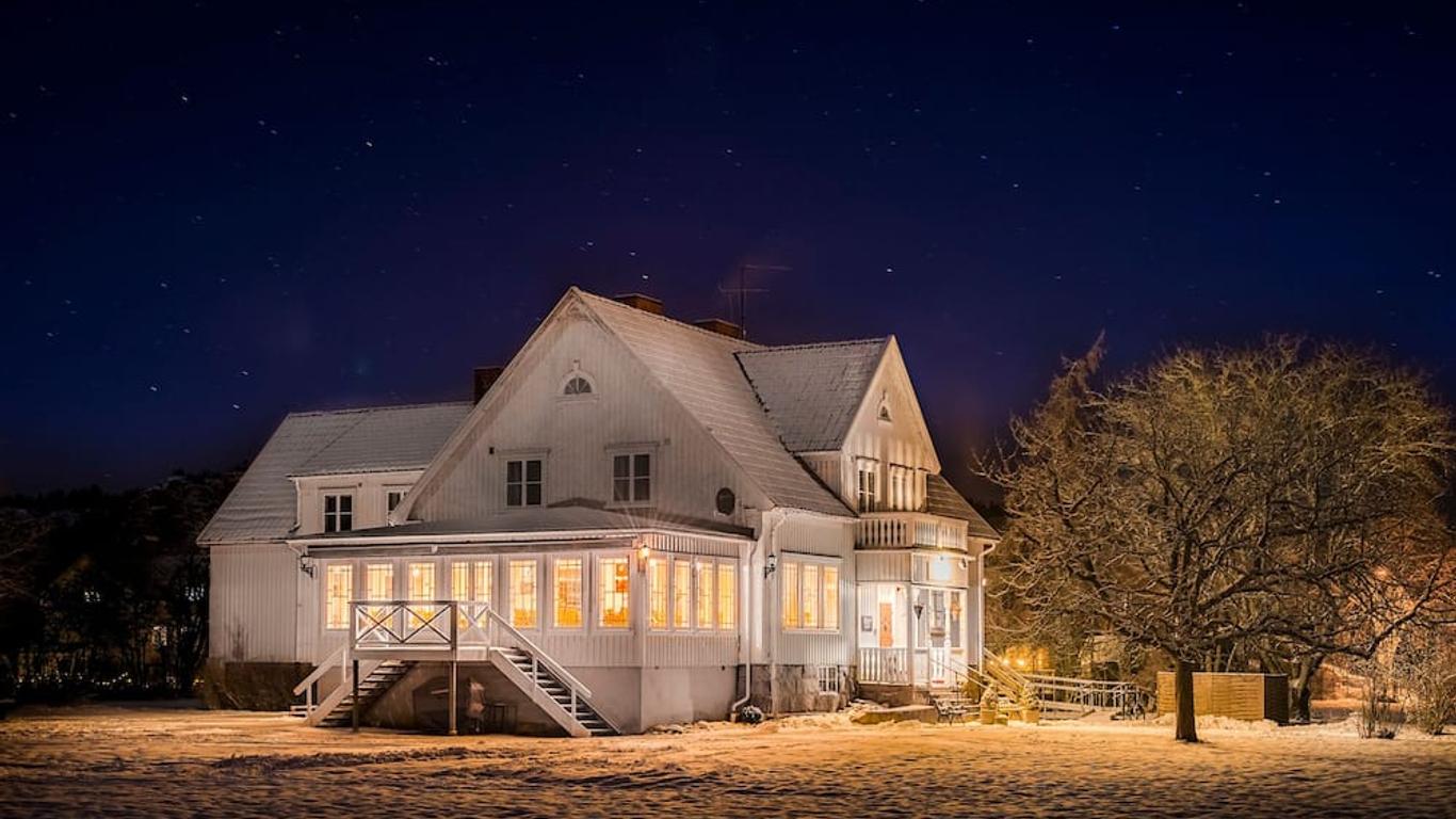Villa Bro