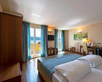 Hotel Baia D'Oro - Adults Only - Gargnano - Bedroom