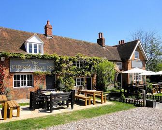 The Cherry Tree Inn - Henley-on-Thames - Hàng hiên