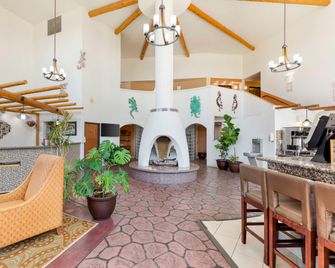 Best Western Kiva Inn - Fort Collins - Resepsjon