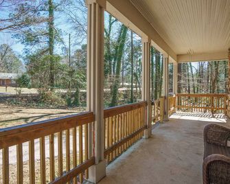 Spacious Home Close To Hoover Met, Uab & Golf - Bessemer - Balcón