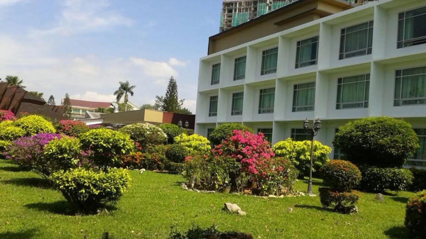 Straits View Hotel Jb