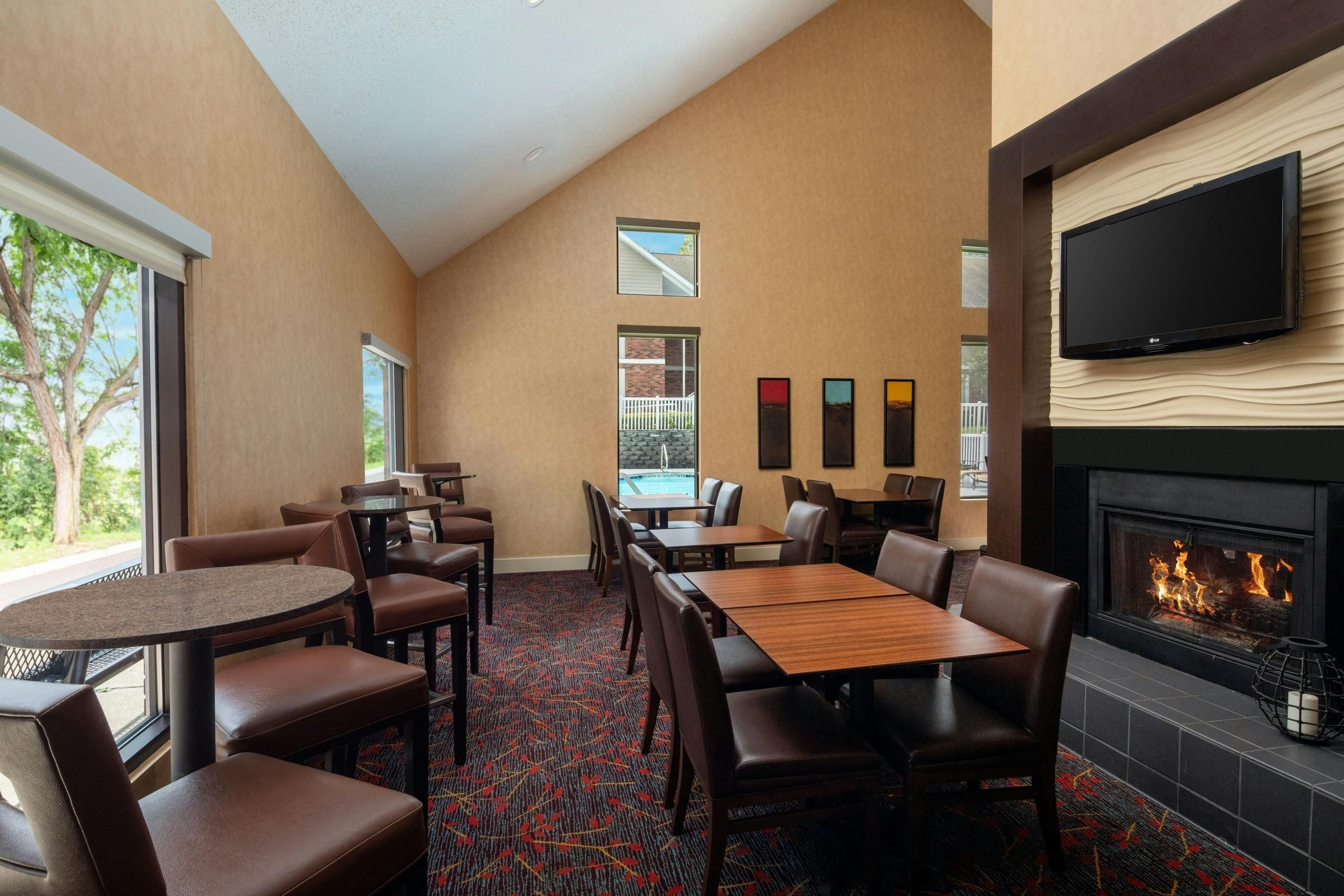 Residence Inn by Marriott Binghamton - Vestal - Restaurante