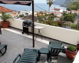 Vivenda Linda Vista 2 Spectacular sea and mountain views in Porto da Cruz - Porto da Cruz - Balcon