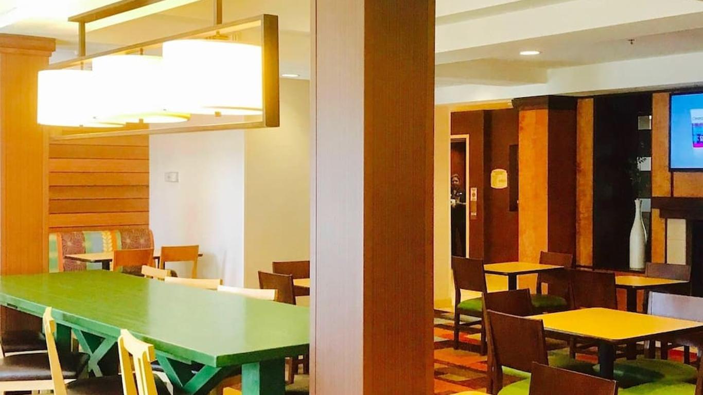 Fairfield Inn & Suites by Marriott Sacramento Airport Natomas