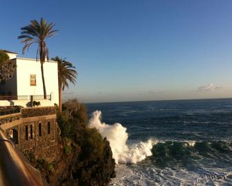 Atlántico - Puerto de la Cruz - Näkymät ulkona
