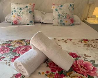 Rahima Guest House - Roma - Camera da letto