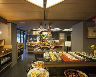 Nonsmoking Standard 2 meals included Japanesestyle room 10 tatami mat / Awara Fukui - Awara - Buffet