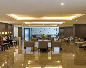 Gemstonebr II@smdc Air Residences - Manila - Lobby