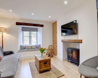 Fox Cottage - Lynmouth - Living room