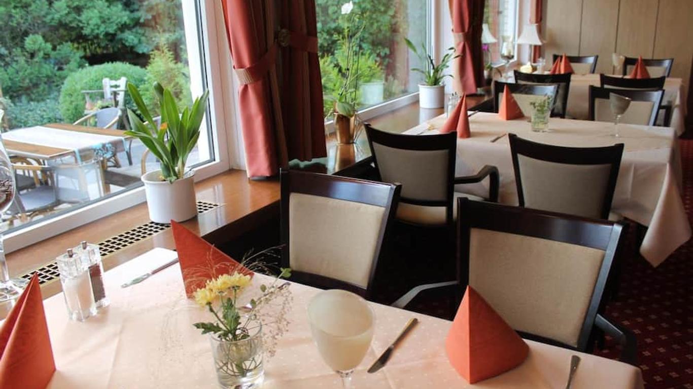 هوتل ريستورانت زيجارتن كويكبورن