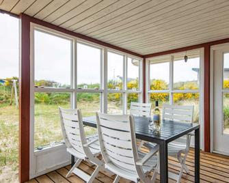 6 person holiday home in Hvide Sande-By Traum - Hvide Sande - Sala pranzo