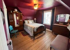 Cute And Cozy Clover House-Sleeps Six Comfortably! - Panguitch - Bedroom
