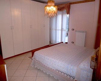 Casa Vacanze Etna - Linguaglossa - Спальня