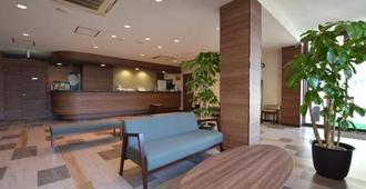 Isahaya Daiichi Hotel - Isahaya - Front desk