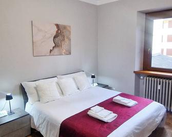 Bardonecchia 3-room Apartment - Frejus Palace - Bardonecchia - Dormitor