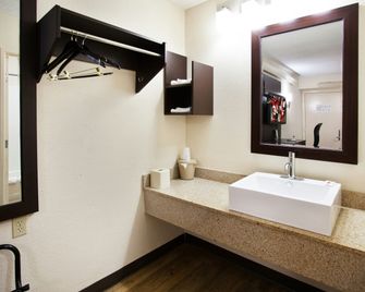 Red Roof Plus+ Nashville Fairgrounds - Nashville - Sovrum