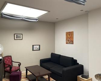 Fully equipped accommodation 1/4h Lille by train - Armentières - Salon