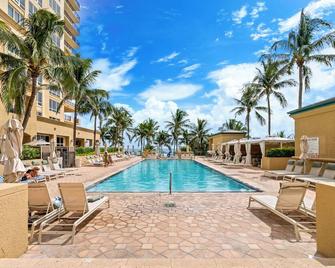 Palm Beach Marriot Premium XL 2-Bedroom 2-Bath Condo w/ Resort Access - West Palm Beach - Pool