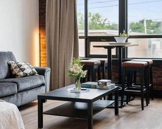 Game Night @ The Millrows Suites - New Glasgow - Living room