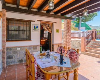 Casa La Recacha Orgiva by Ruralidays - Órgiva - Patio
